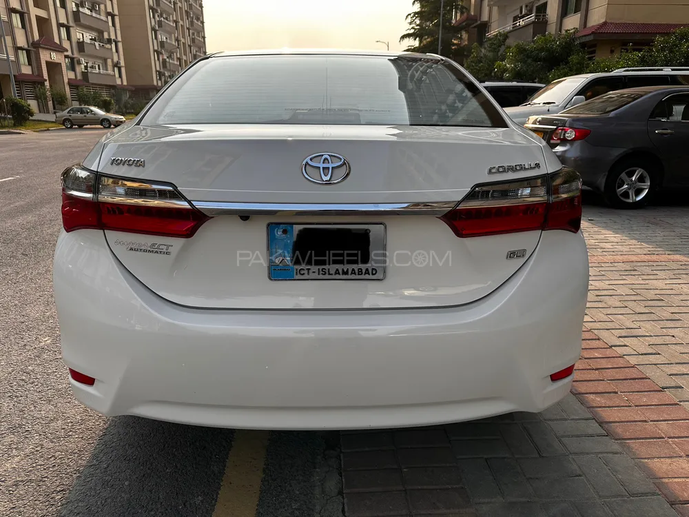 Toyota Corolla 2018 for Sale in Lahore Image-1
