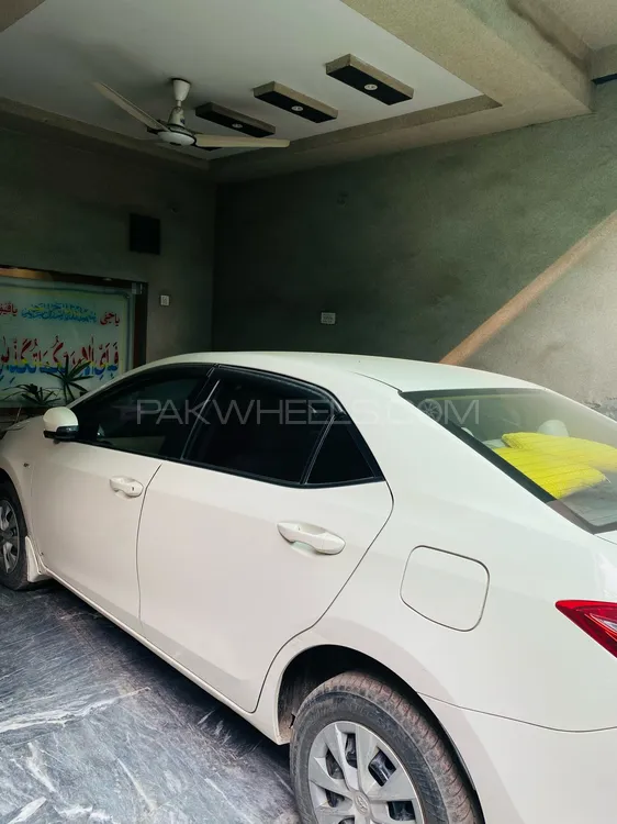 Toyota Corolla 2019 for Sale in Lahore Image-1