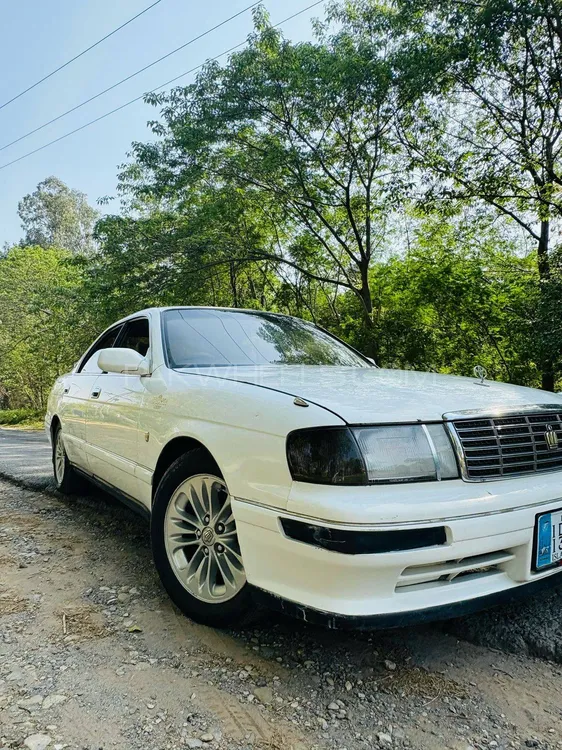 Toyota Crown 1988 for Sale in Islamabad Image-1