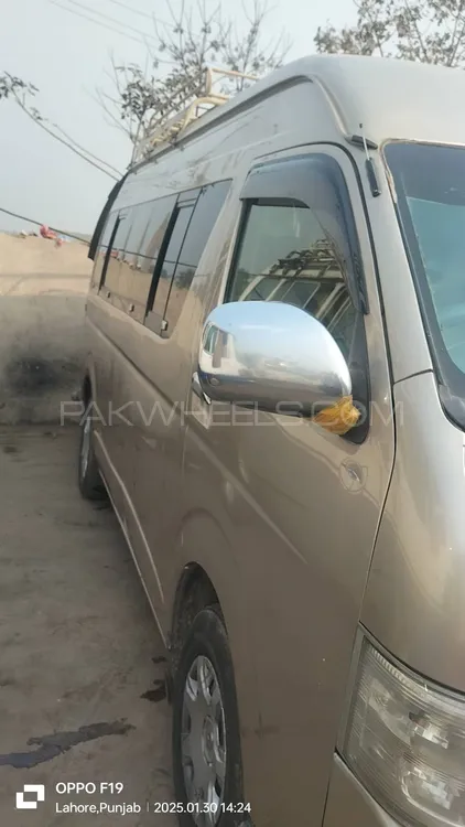 Toyota Hiace 2015 for Sale in Mian Channu Image-1