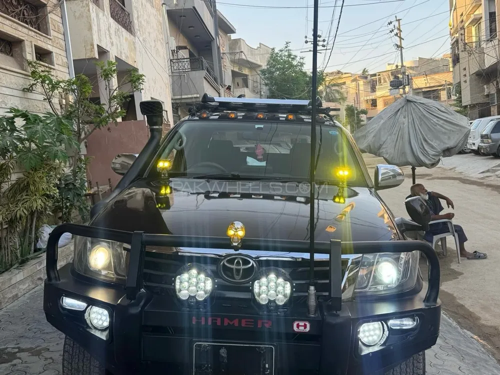 Toyota Hilux 2012 for Sale in Karachi Image-1