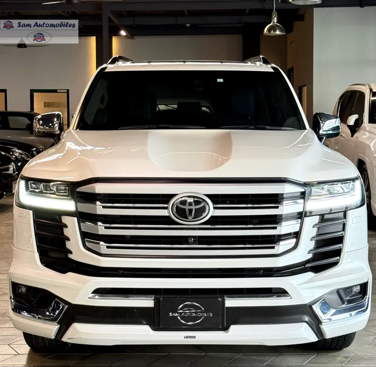 Toyota Land Cruiser 2023 for Sale in Karachi Image-1
