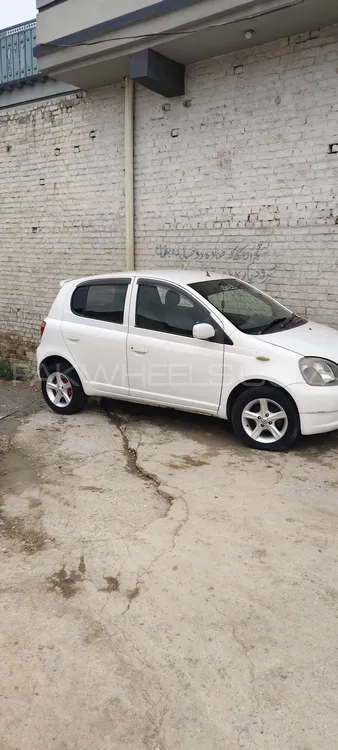 Toyota Vitz 2001 for Sale in Peshawar Image-1