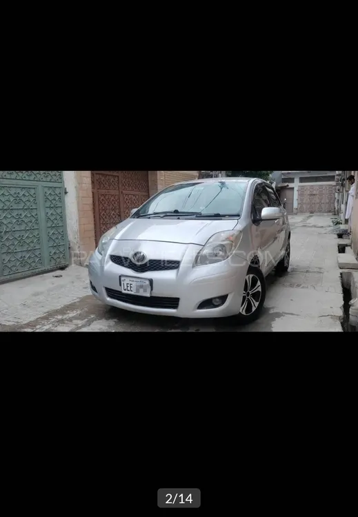 Toyota Vitz 2009 for Sale in Peshawar Image-1