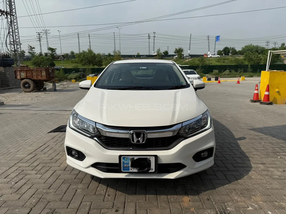 Honda City 2021 for Sale in Islamabad Image-1
