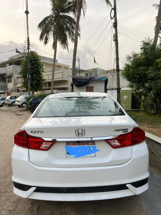 Honda City 2021 for Sale in Karachi Image-1