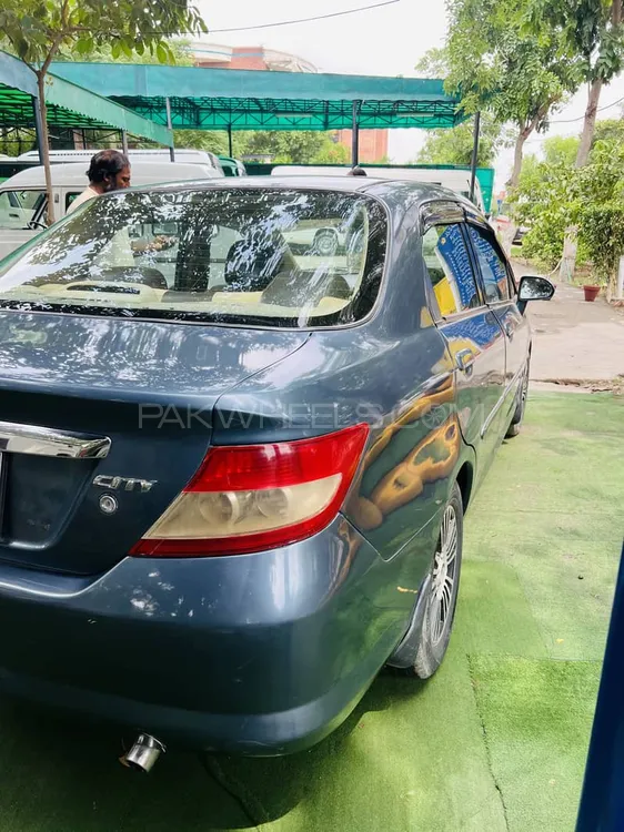 Honda City 2004 for Sale in Lahore Image-1