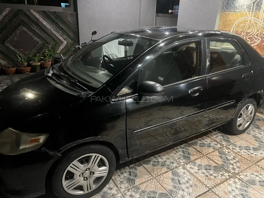 Honda City 2004 for Sale in Lahore Image-1