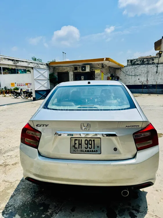 Honda City 2015 for Sale in Islamabad Image-1