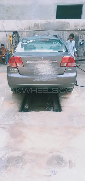 Honda Civic 2004 for Sale in Islamabad Image-1