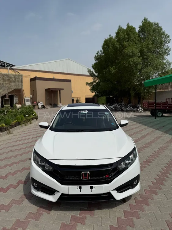 Honda Civic 2018 for Sale in Bahawalpur Image-1