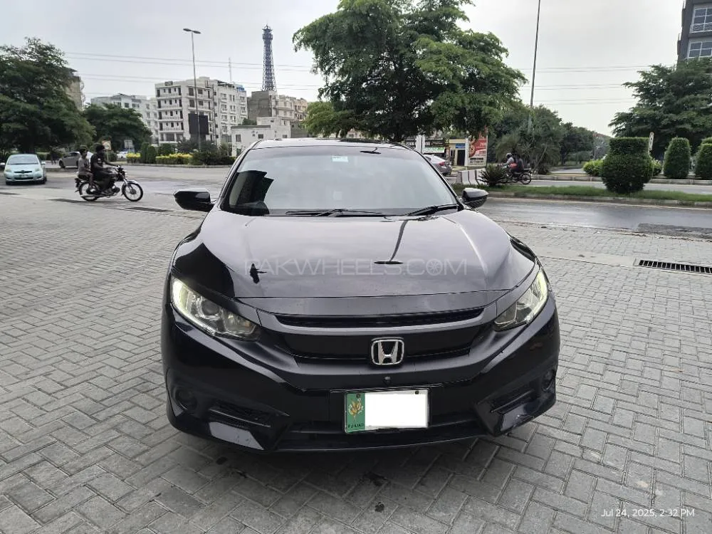 Honda Civic 2018 for Sale in Lahore Image-1