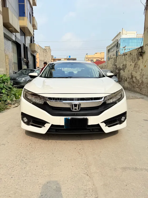 Honda Civic 2019 for Sale in Islamabad Image-1