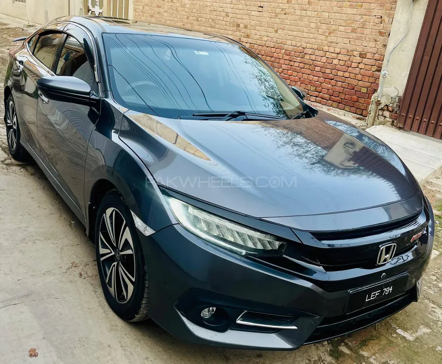Honda Civic 2016 for Sale in Gojra Image-1