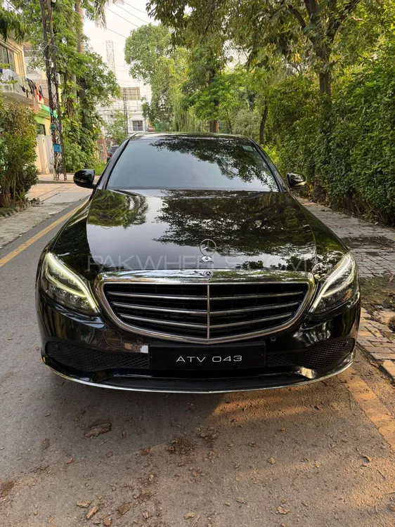 Mercedes Benz C Class 2020 for Sale in Lahore Image-1