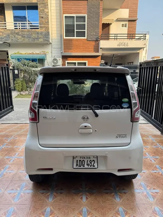 Nissan Dayz 2018 for Sale in Sialkot Image-1