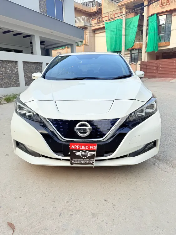 Nissan Leaf 2021 for Sale in Islamabad Image-1
