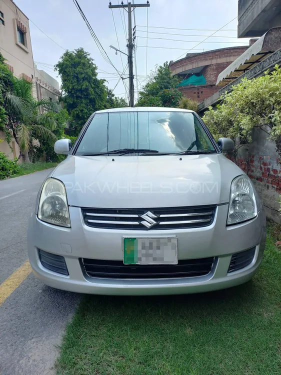 Suzuki Swift 2010 for Sale in Lahore Image-1