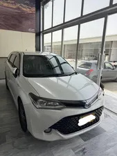 Toyota Corolla Fielder Hybrid G  WB  2016 for Sale