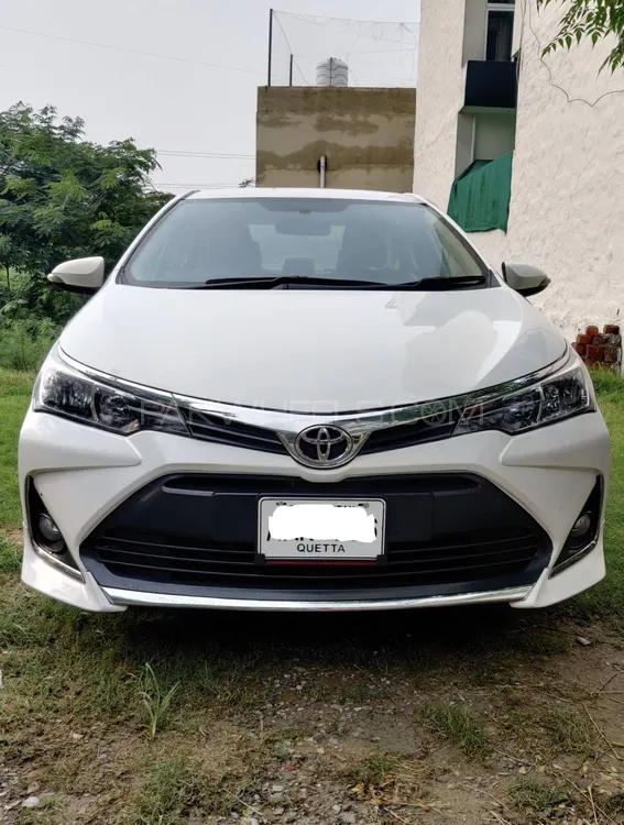 Toyota Corolla 2017 for Sale in Lahore Image-1