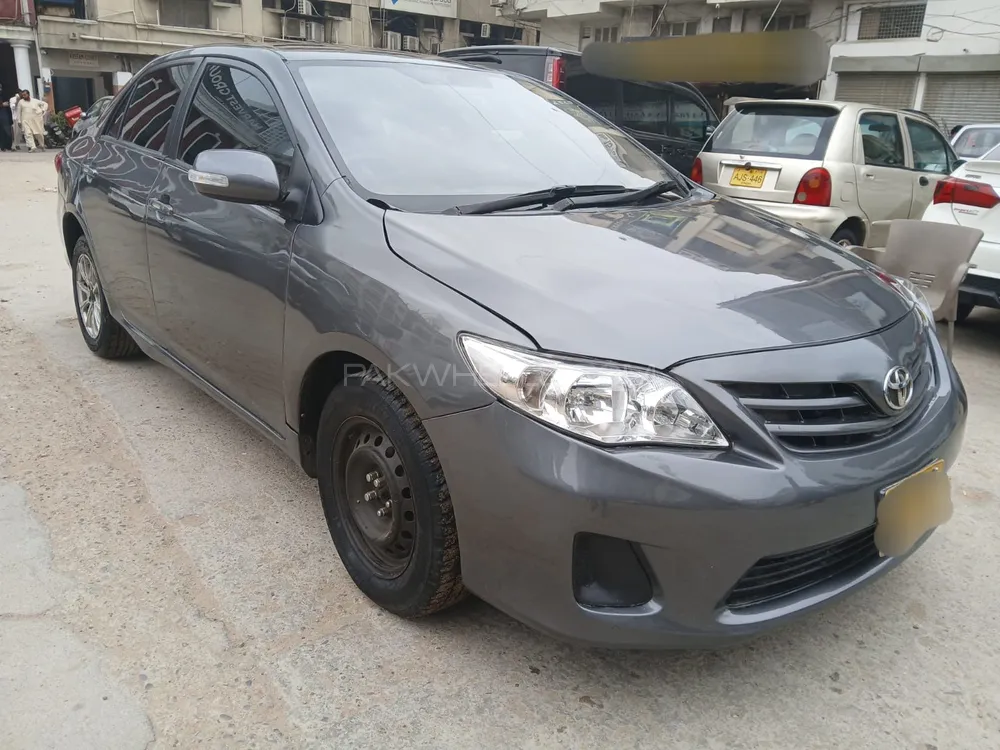 Toyota Corolla 2011 for Sale in Karachi Image-1