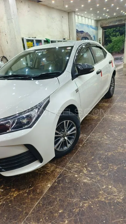 Toyota Corolla 2016 for Sale in Sialkot Image-1