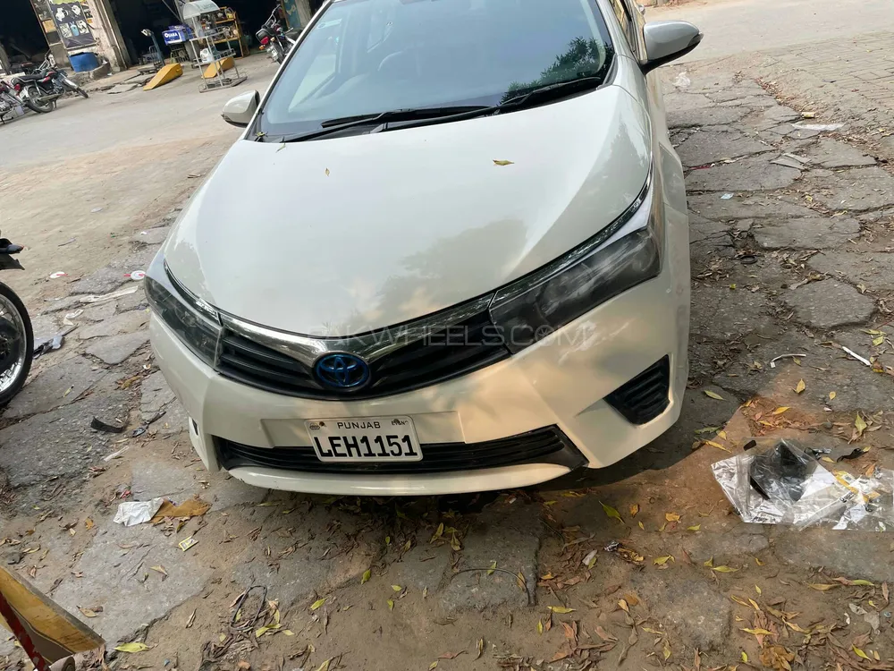 Toyota Corolla 2017 for Sale in Gujrat Image-1
