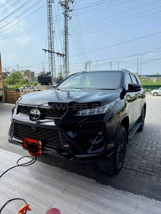Toyota Fortuner 2023 for Sale in Islamabad Image-1