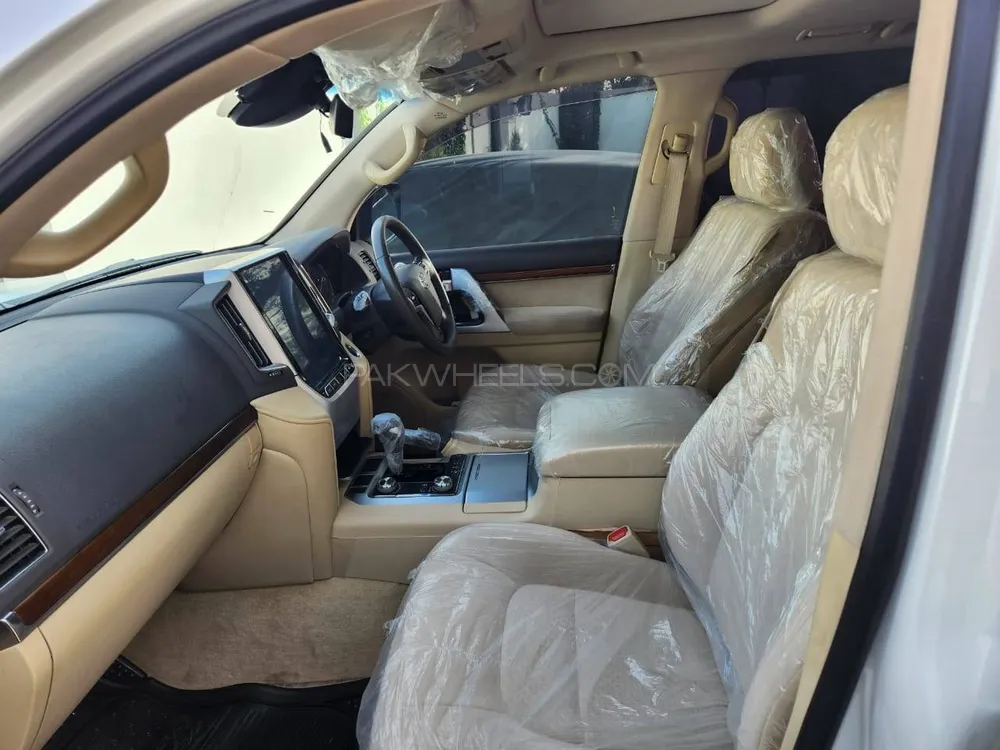 Toyota Land Cruiser 2016 for Sale in Quetta Image-1