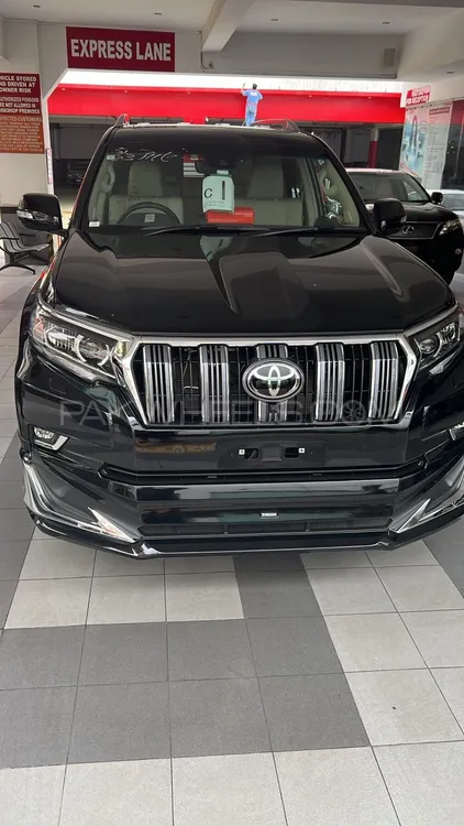 Toyota Prado 2021 for Sale in Karachi Image-1