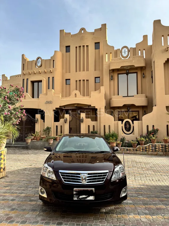Toyota Premio 2011 for Sale in Quetta Image-1