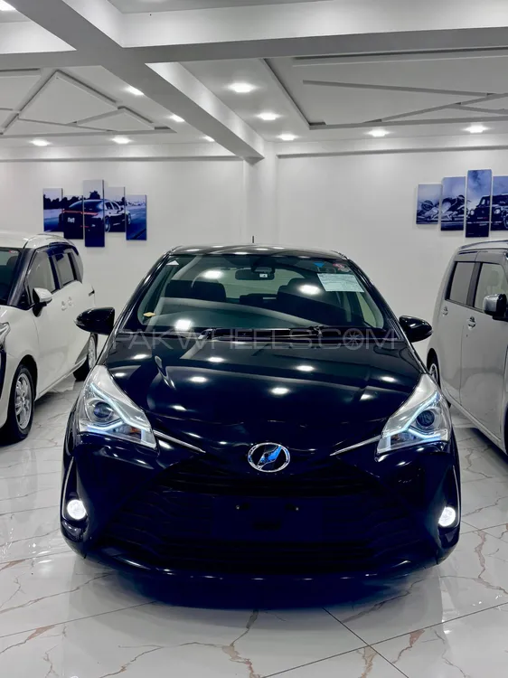 Toyota Vitz 2019 for Sale in Islamabad Image-1