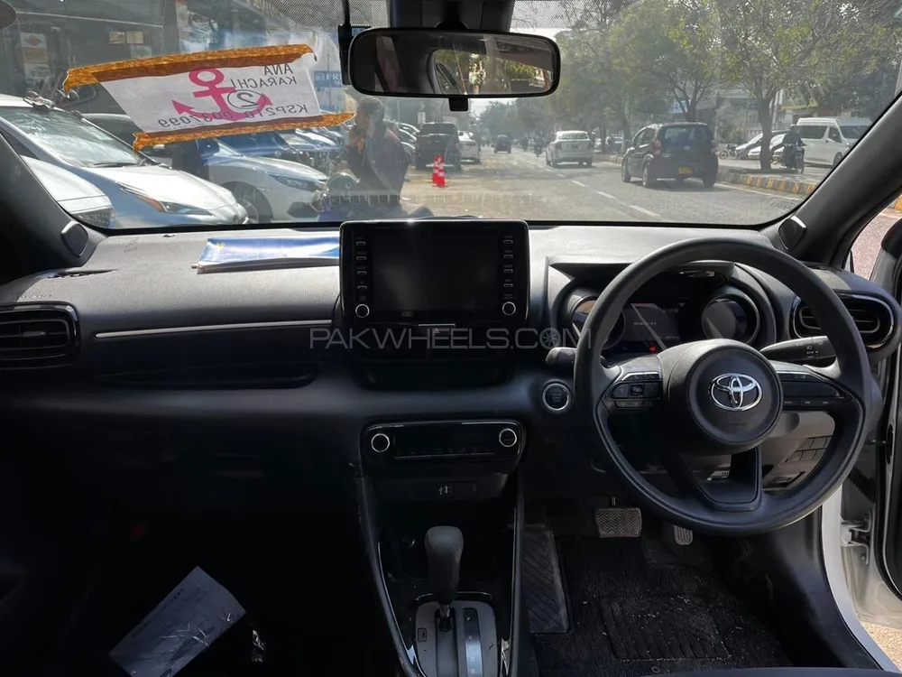 Toyota Yaris Hatchback 2021 for Sale in Karachi Image-1