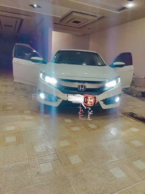 Honda Civic 2018 for Sale in Karachi Image-1