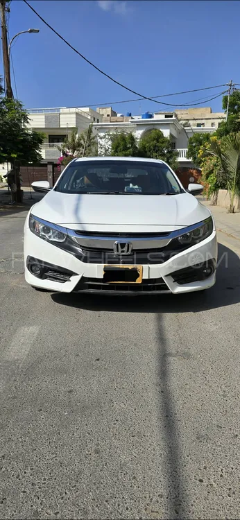 Honda Civic 2018 for Sale in Karachi Image-1