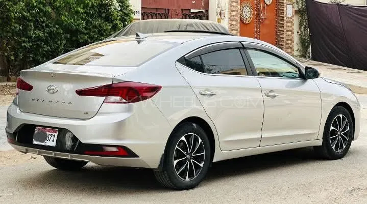 Hyundai Elantra 2023 for Sale in Karachi Image-1