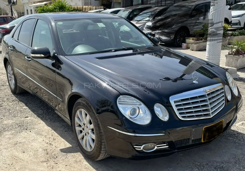 Mercedes Benz E Class 2007 for Sale in Islamabad Image-1