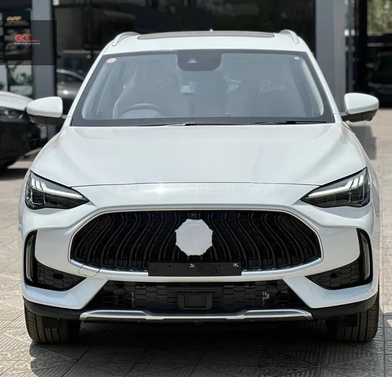 MG HS 2025 for Sale in Sialkot Image-1