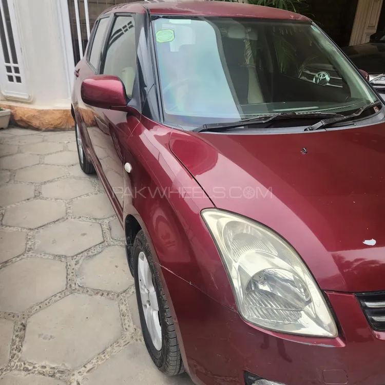 Suzuki Swift 2010 for Sale in Karachi Image-1