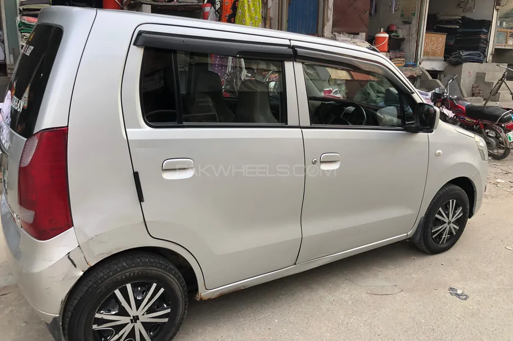 Suzuki Wagon R 2016 for Sale in Faisalabad Image-1