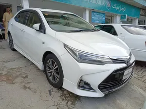 Toyota Corolla Altis Grande CVT-i 1.8 2017 for Sale