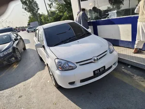 Toyota Platz F 1.0 2002 for Sale