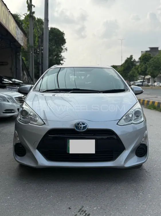 Toyota Aqua 2015 for Sale in Lahore Image-1