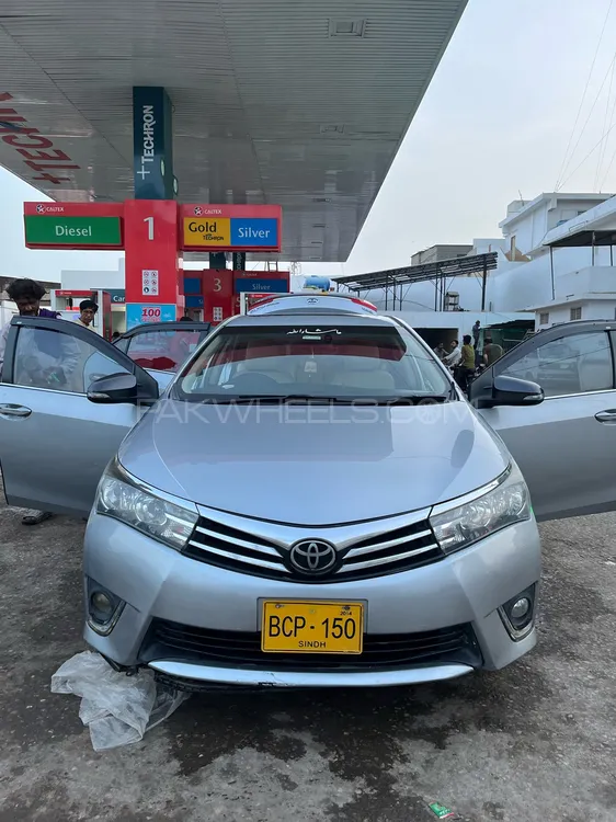 Toyota Corolla 2014 for Sale in Karachi Image-1