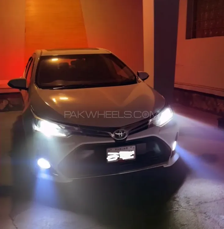 Toyota Corolla 2017 for Sale in Lahore Image-1