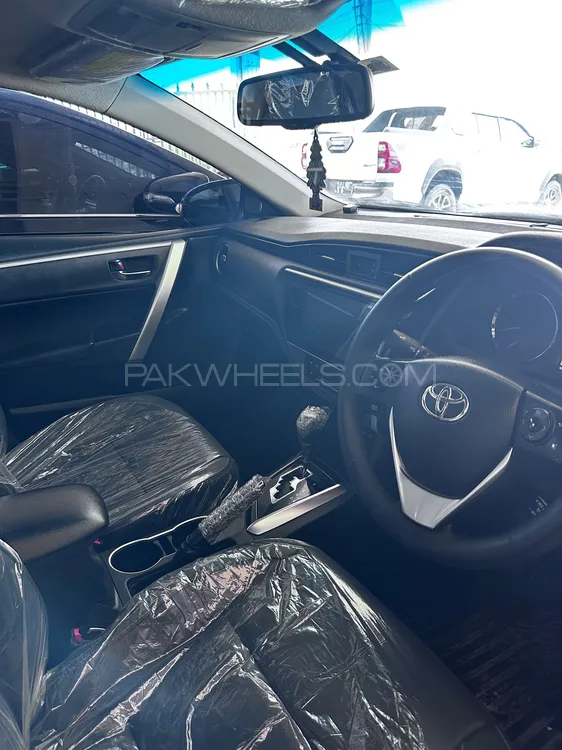 Toyota Corolla 2023 for Sale in Peshawar Image-1