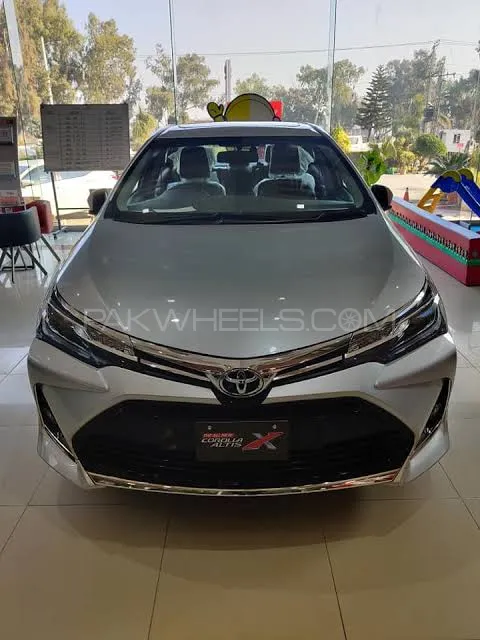 Toyota Corolla 2025 for Sale in Lahore Image-1