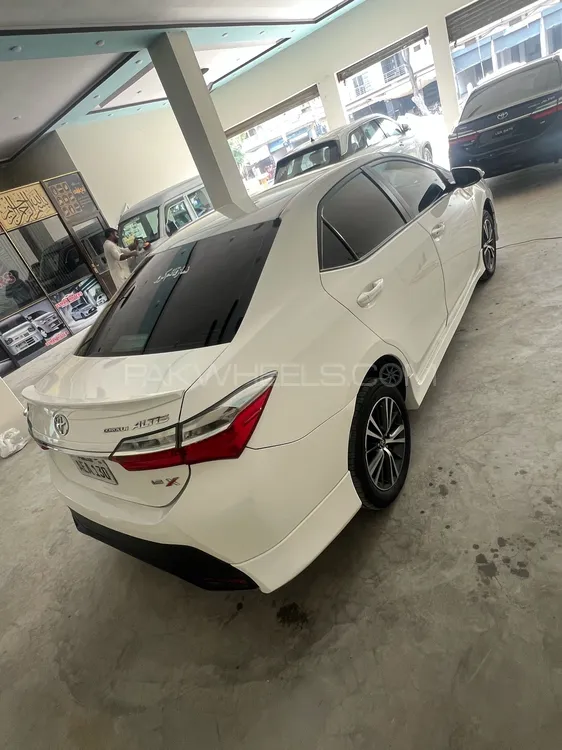 Toyota Corolla 2021 for Sale in Sialkot Image-1