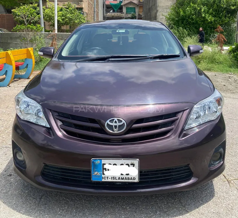 Toyota Corolla 2012 for Sale in Islamabad Image-1