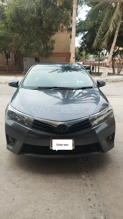 Toyota Corolla 2017 for Sale in Karachi Image-1